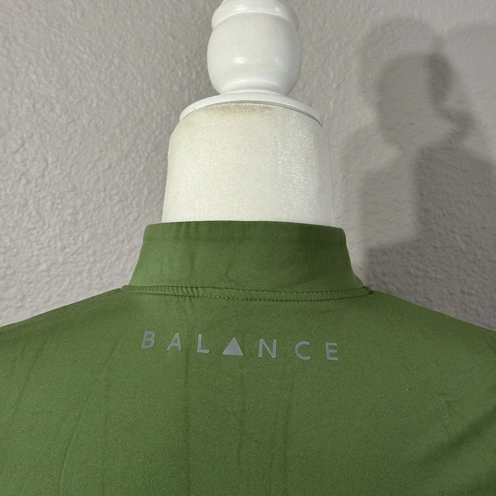 Balance Athletica Women's‎ Size XS Green Long Sleeve Cropped Jacket Thumbholes